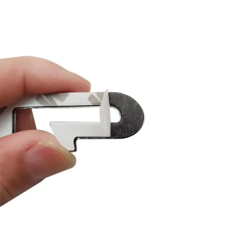ملصق شعار معدني ثلاثي الأبعاد  - مراجعة 3D Printing Online وسعره